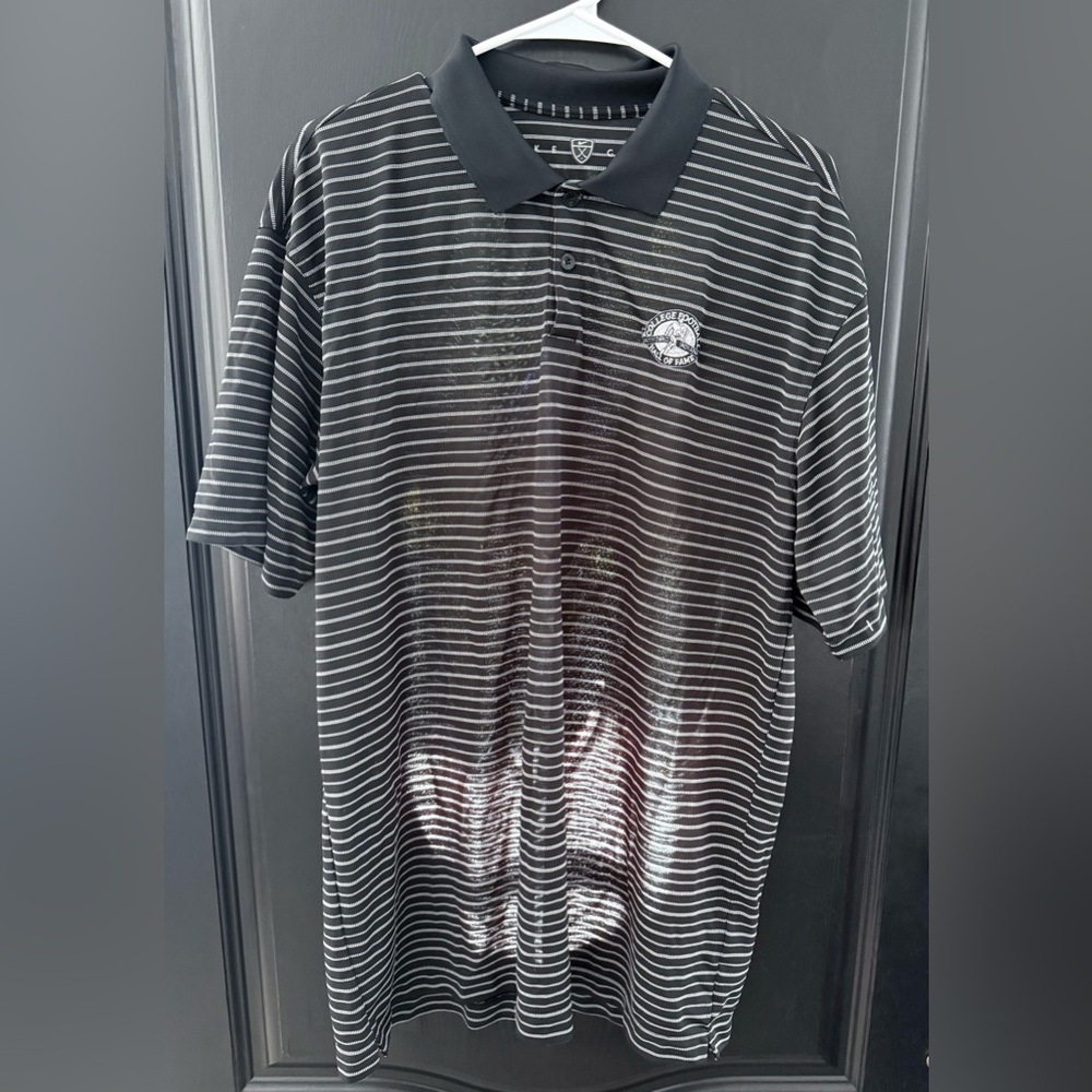 Nike Golf Men’s Performance College Hall of Fame Polo Shirt Pinstripe